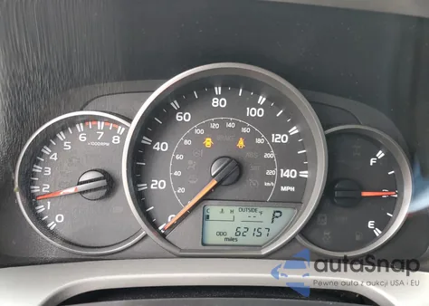 2016 Toyota Rav4 Le z USA, uszkodzony, nr VIN 2T3BFREV2GW508900